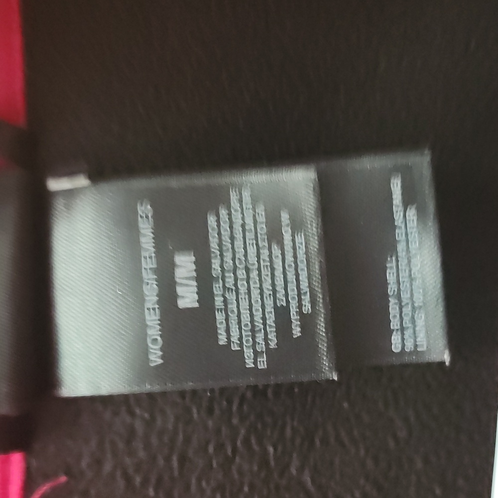 North Face women's M black and pink jacket - Picture 3 of 4